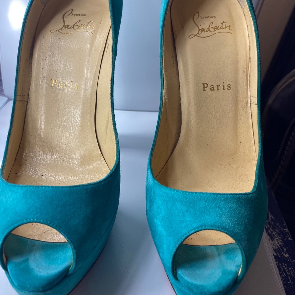 Heels, platform authentic Christian Loubutin